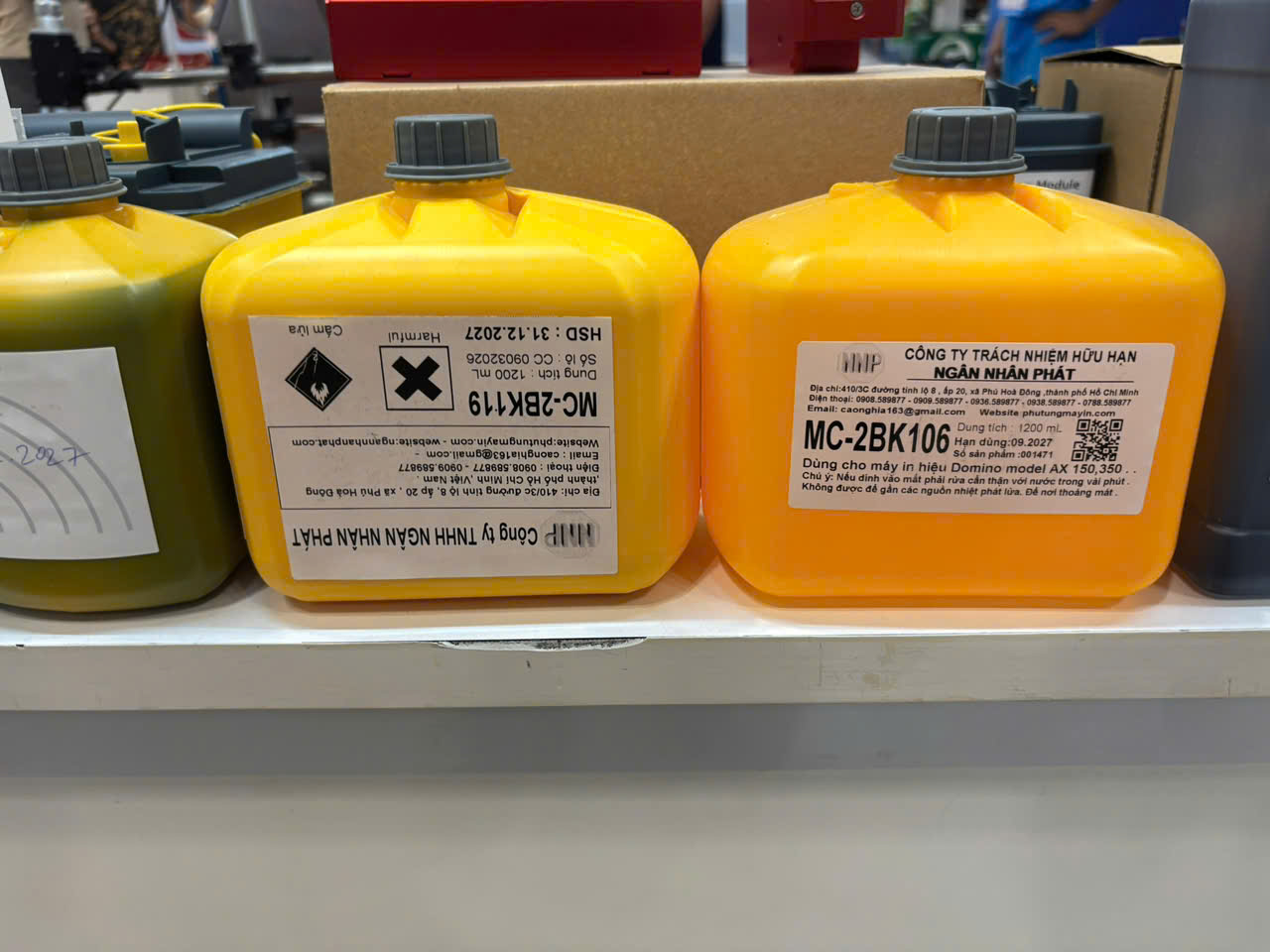 Mực in IC-2BK106 dùng cho máy in hiệu Domino model AX 150 , 350